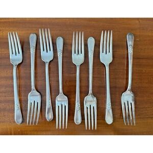 Set of 8 Vintage 1847 Rogers Bros IS Luncheon‎ Forks 7" - Rare Size Adoration?